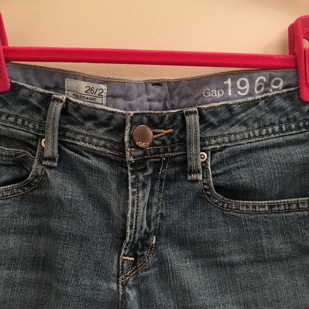 GAP Mid Rise Real Straight Jeans